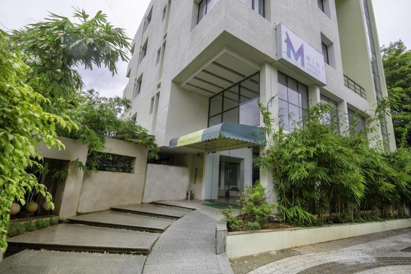 Hotel Mint Montvert Baner Pune Dış mekan fotoğraf