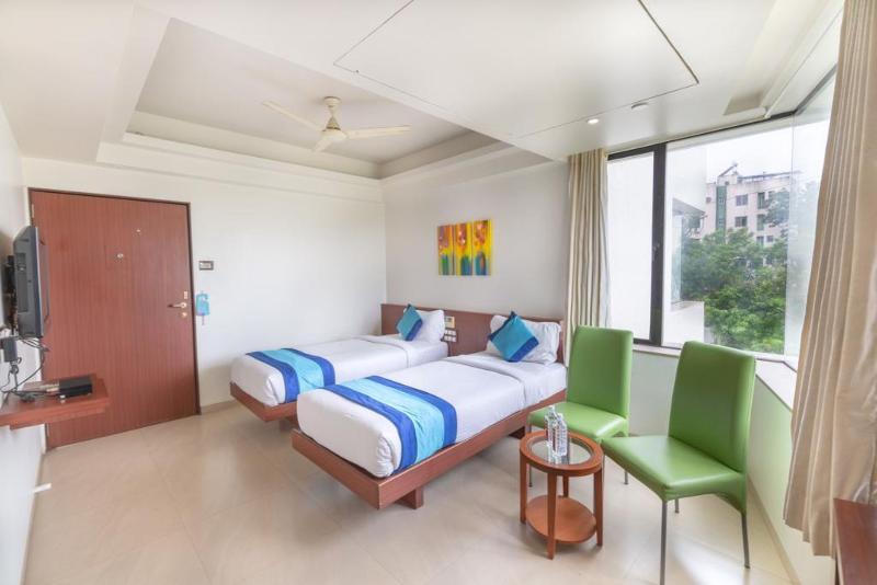 Hotel Mint Montvert Baner Pune Dış mekan fotoğraf